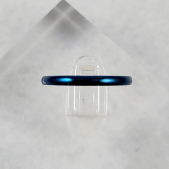 2mm Blue Titanium Band - Picture 3 of 7